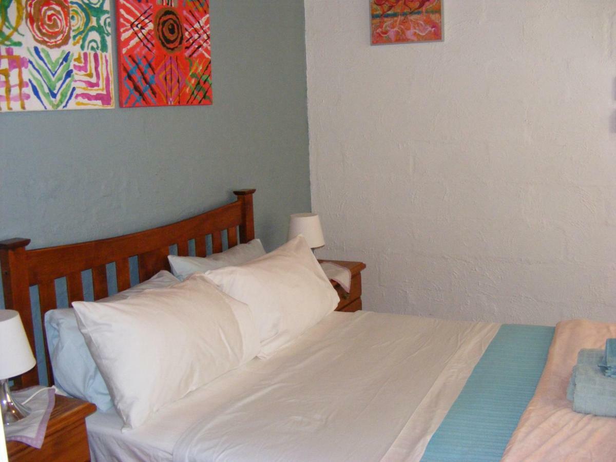 Trevalia Accommodation Penwortham Extérieur photo